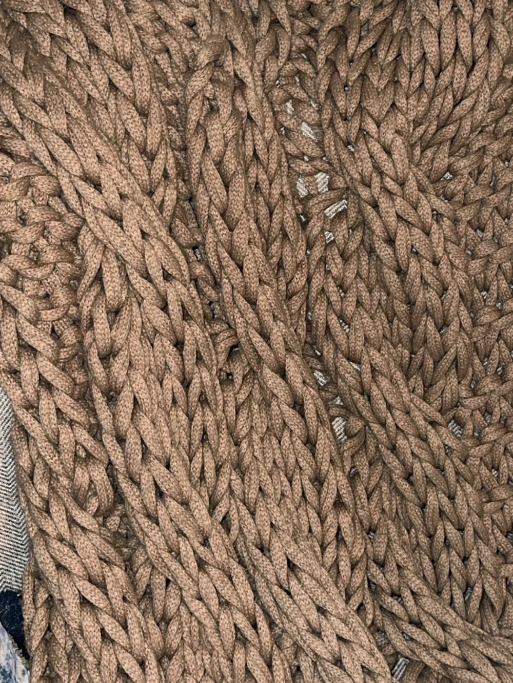 POTTERY BARN BROWN HAND KNIT COLOSSAL THROW HOME DECOR ACCENT